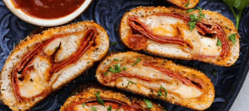 Easy Stromboli Recipe: Quick & Cheesy Family Favorite